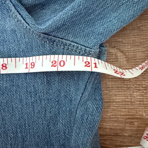 Upcycled Lightweight Denim Trucker Jacket w/Shawn Mendes Graphic On Back Size L - Picture 9 of 10